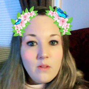 Meet your Posher, Jillian